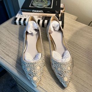 **SOLD**Badgley Mischka Gigi Pointed Toe Flat Ivory Bridal 8.5